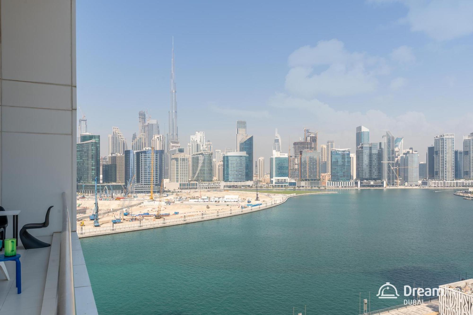 Dream Inn Apartments- West Wharf Tower Canal View Dubai Exterior foto