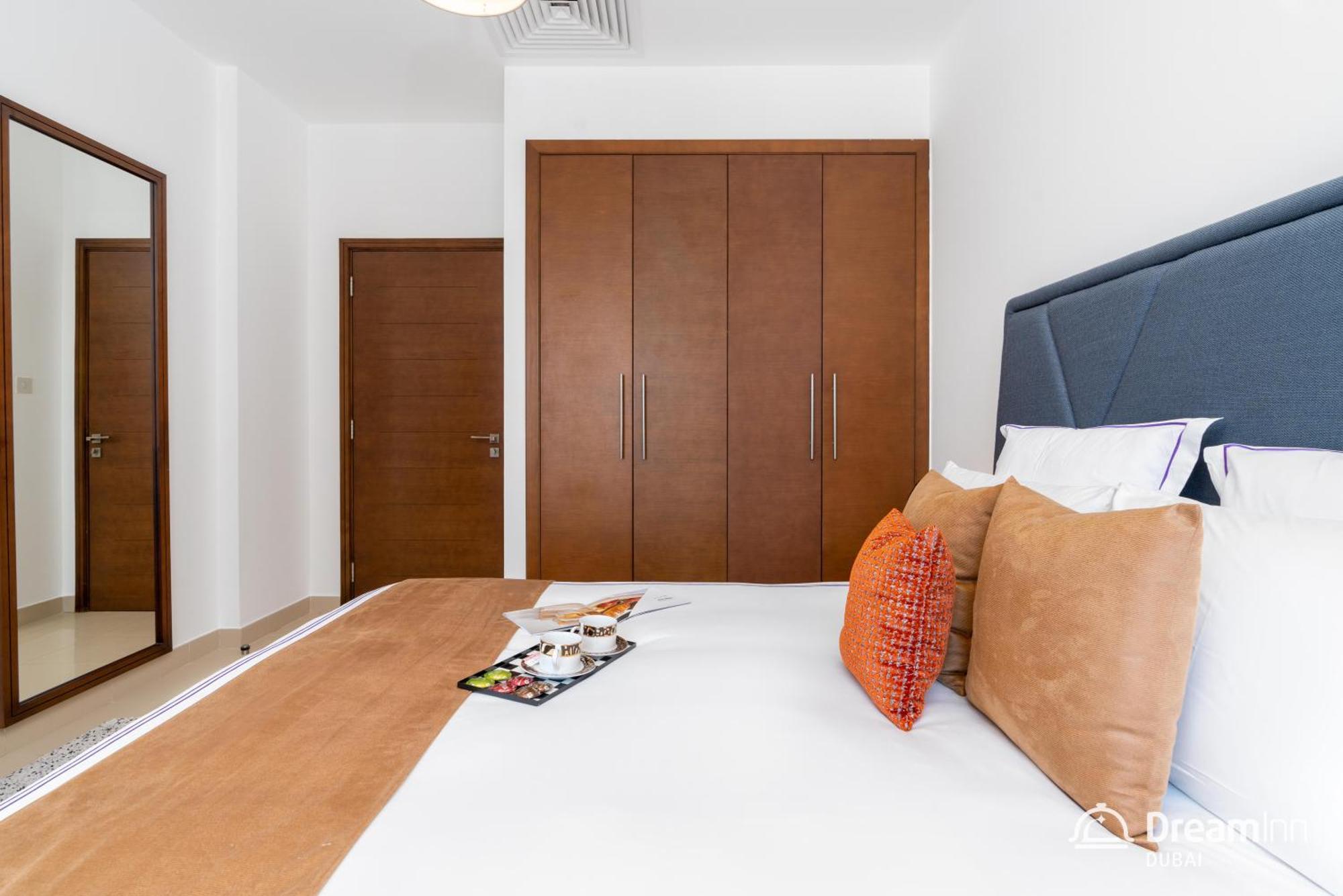 Dream Inn Apartments- West Wharf Tower Canal View Dubai Exterior foto
